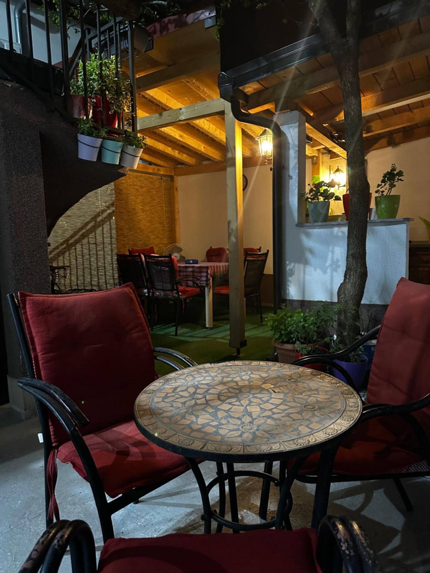 Guest House Nana Mostar Exteriör bild