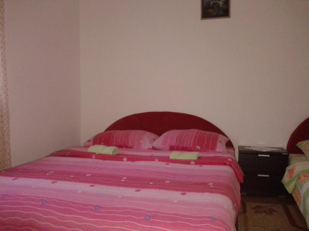 Guest House Nana Mostar Rum bild